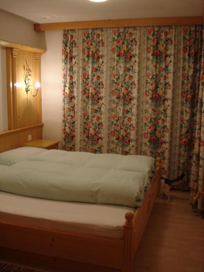 Chasa Valetta Lejlighed Samnaun Værelse billede